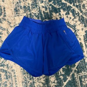 Size 4 LULULEMON shorts